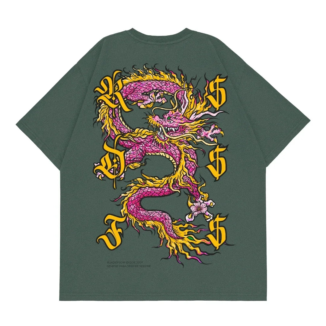 Camiseta Oversized Dragão Rosa