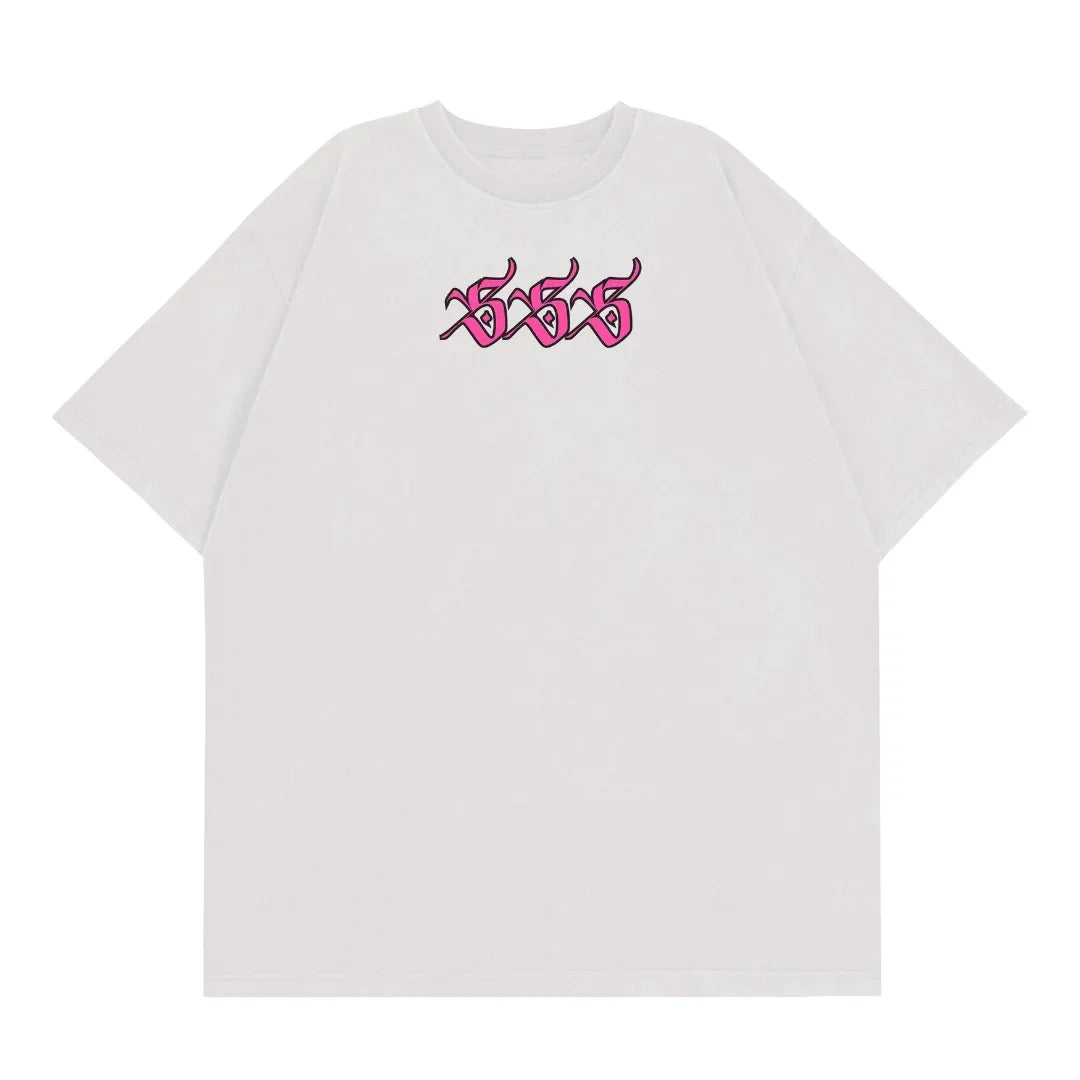 Camiseta Oversized Olho do Coração